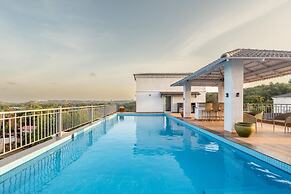 Irene Altezza by Hireavilla -2br w Pool in Pilerne