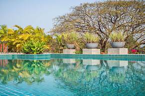 El Arbol by Hireavilla-2br w Rooftop Pool in Nerul