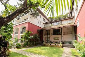 Cozy 1BR With Pool - Only 1km From Candolim Beach