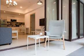 Cozy 1BR With Pool - Only 1km From Candolim Beach