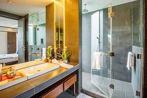 Elara by Hireavilla - 4BR w Infinity Pool Parra