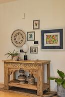 Inaari - 5BR w Private Pool 5km to Anjuna Beach