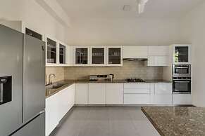 Inaari - 5BR w Private Pool 5km to Anjuna Beach