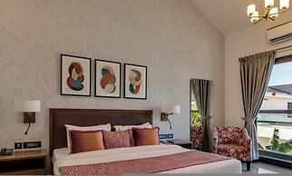 Inaari - 5BR w Private Pool 5km to Anjuna Beach