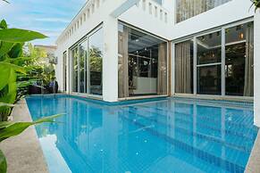 Rehmyra by Hireavilla - 3BR w Pvt Pool in Assagao