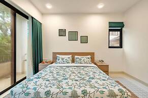 Sol Banyan by Hireavilla - 1BR w Pool in Candolim