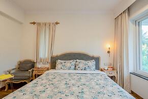 Irene Altezza by Hireavilla -2 3BR Apt With Pool