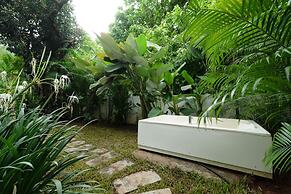 Casa Del Leon by Hireavilla -3br w Pool in Assagao