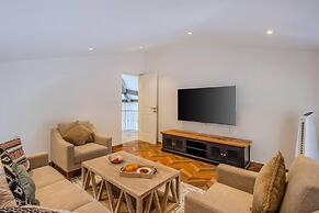 Casa Amour by Hireavilla -5br w Pvt Pool in Siolim