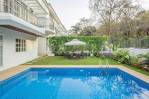 Casa Amour by Hireavilla -5br w Pvt Pool in Siolim