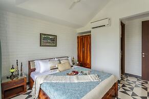 El Arbol by Hireavilla - 2BR w Rooftop Pool Nerul