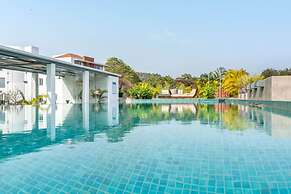 El Arbol by Hireavilla - 2BR w Rooftop Pool Nerul