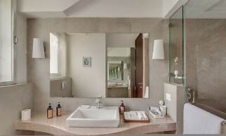 El Arbol by Hireavilla - 2BR w Rooftop Pool Nerul