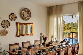 Field View Villa With Pool Perfect for Big Groups