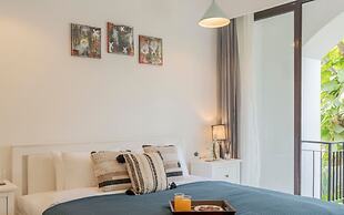 1BR Apt in Candolim With Pool 5 Mins From Beach