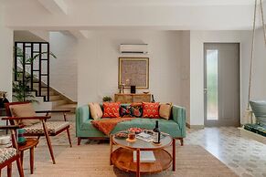 El Rocio by Hireavilla - 2BR With Pool in Assagao