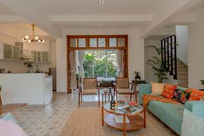 El Rocio by Hireavilla - 2BR With Pool in Assagao