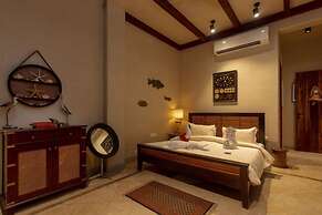 Quarterdeck by Hireavilla - Luxury Estate in Awas