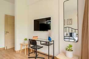 Spacious 3-br Apartment With Pool in Candolim