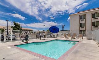 Studio 6 Suites Hesperia, CA – West Main Street – I-15