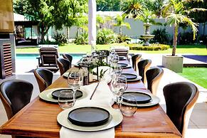 ONE O EIGHT BOUTIQUE HOTEL