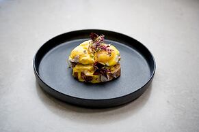 ONE O EIGHT BOUTIQUE HOTEL