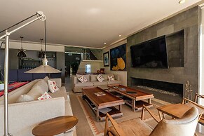 Exclusive House with Lake Chapala Access