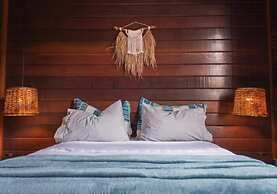 Nomads Beach - Adventure Hostels & Coworking