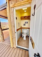 Cozy Glamping Retreat Between Zion & Bryce Canyon