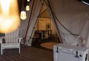 Cozy Glamping Retreat Between Zion & Bryce Canyon