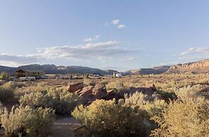 Cozy Glamping Retreat Between Zion & Bryce Canyon