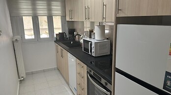 Cozy Athens Apartment With Stunning Views