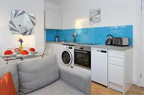 Charming Tower Bridge House