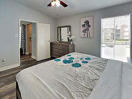 Palms at Cove View 1704 - Glowing Fun