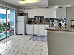 Palms at Cove View 1704 - Glowing Fun