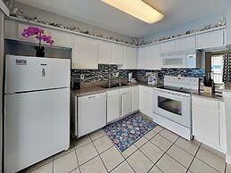 Palms at Cove View 1704 - Glowing Fun