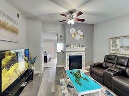 Palms at Cove View 1704 - Glowing Fun