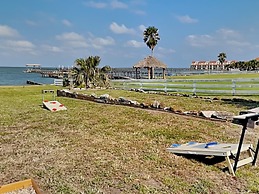 Playa Verde - Private Beach Retreat on Aransas Bay