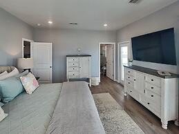 Shark's Tooth Beachfront