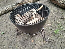 Little Greenwood Shepherd Hut