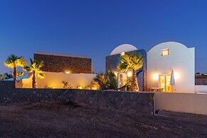 Halo Santorini- Living Experience