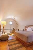 Halo Santorini- Living Experience