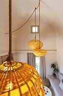 Halo Santorini- Living Experience