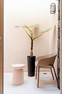 Halo Santorini- Living Experience