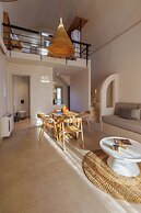 Halo Santorini- Living Experience