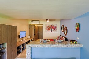 Studio with Roof Pool Near Beach