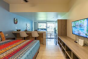 Studio with Roof Pool Near Beach