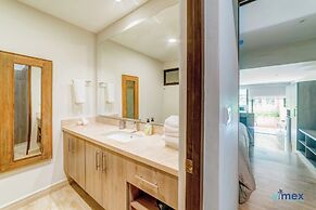 Studio with Roof Pool Near Beach