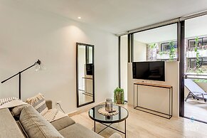 Studio with Roof Pool Near Beach