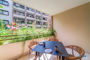 Studio with Roof Pool Near Beach